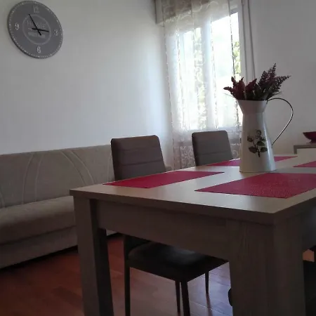 Martina Apartment